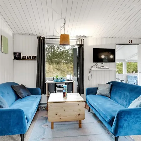 Gundina - 2km From The Sea By Interhome *