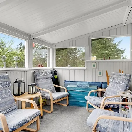Gundina - 2km From The Sea By Interhome *